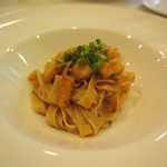 ジラソーレ - 山椒を練りこんだフェットチーネ　穴子のソース(1,300円)