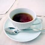 アルチザン・パティシエ・イタバシ - ドリンク　アールグレイはポットで提供です。