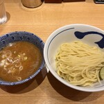 Tsujita - 