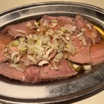 Yakiton Oogiri - 豚タン刺
