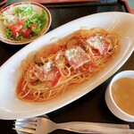 レストランベルンドルフ - ベーコントマトパスタセット¥1100