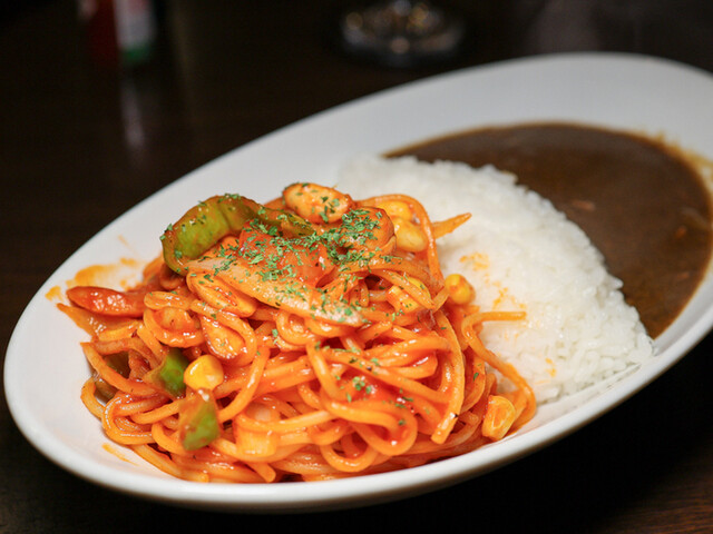 珈琲店豆の木 佳景山｜石巻市の落ち着いた喫茶店