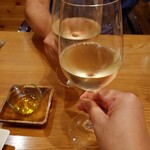 ガリエニ - 白ワイン　グラス　
      コルテンツィオ・ピノグリージョ