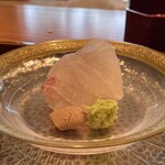 日本料理 別府 廣門 - ⑤佐伯 天然 真鯛 眼前活け締め 造り 肝と共に