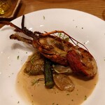 ガリエニ - 伊勢海老のペニエ？　
      焼き茄子と白きくらげとオクラ