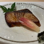 鮨 みや川 - ぶり