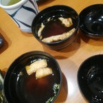 すし処 - 特上にぎりに付いてくる赤出汁