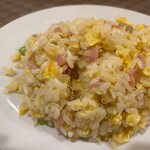 中国料理 東方餐廳 - ロースハム、ネギ、卵とシンプルな具材