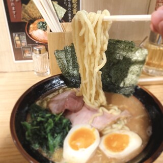 秋葉原ラーメン わいず - 