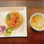 THAI SPICY - トムヤムクンチャーハン(中辛)