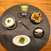 炅 - 1大地の共鳴
                    
                    