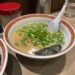 Nagahama Ramen Hakatakko - 