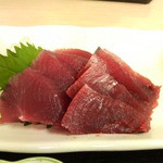 愛南 市場食堂 - お刺身8切れ。二年半前の画像では10切れ有ったようです。