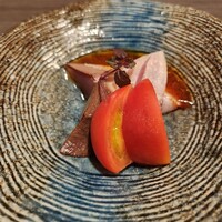 しゃぶしゃぶ 吟半 お台場店 - 完熟フルーツトマトとブリのカルパッチョ仕立て