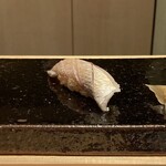 Shimbashi Sushi Seishin - 春子鯛