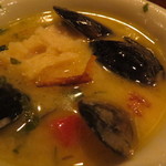 Ata - ムール貝、バゲットをひたひたに♪