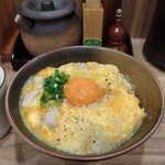 Oyakodon semmon temmarukatsu - 桜姫鶏の塩親子丼
