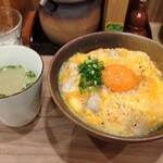 Oyakodon semmon temmarukatsu - 桜姫鶏の塩親子丼（1320円）