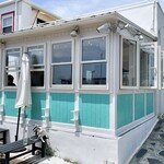 バラッカ・デル・ソーレ - テラスはワンコもOK‎ ꒰ˆ•ﻌ•ˆ꒱
      窓ガラスも付きましたよ～!!