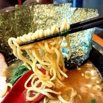 ラーメン 末廣家 - 麺リフト