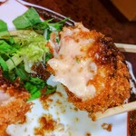 大衆酒場 まるちゃん - カニがたっぷり入ってますよ、クリーミで美味しい