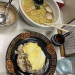 ラーメン専門店 胡桃 - 