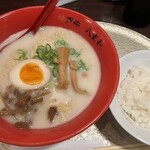 神戸牛らーめん　八坐和 - 