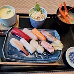 Sushi Dainingu Sazanami - 