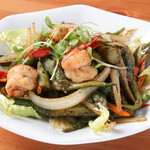 Stir-fried asparagus with shrimp
