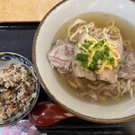 沖縄そば まるかみ - 