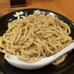 六厘舎 東京駅東京ラーメンストリート - つけめんの麺