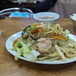 天津 - 肉野菜炒め定食