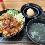 カルビ丼とスン豆腐専門店 韓丼 - 上てっちゃん丼肉大盛➕玉子