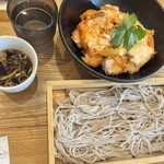 中村麺兵衛 - 厚切りカツ丼とセイロ蕎麦のセット