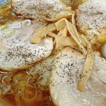 生駒軒 - チャーシューワンタン麺