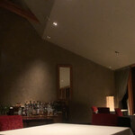 Breston Court Yukawatan - Interior