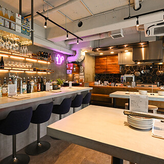 ユニバーサルスタンド コシカケ_1