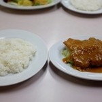 肉のますゐ - サービストンカツ350円