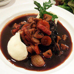 ラミティエ - 北海道産牛ホホ肉の赤ワイン煮(+210円)