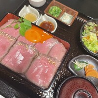 本格肉料理 丸小 - 