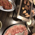 Taishuu Horumon Yakiniku Kemuriki - 