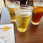 HARD ROCK CAFE - 