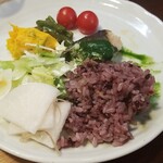 キッチン ブルー グローブ - ３回目は更にお新香を添えます