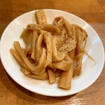 煮干し中華 しんこつ - メンマ