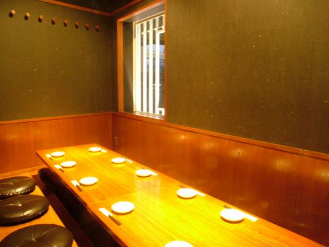 Loites レストラン 飲食店の検索 宴会には掘りごたつ座敷でゆったり楽しめる席 博多餃子舎603横浜西口店