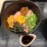 HIGASHIHIROSHIMA FOODPARK KAMOSU - へそ丼