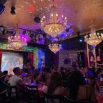 Lips Drag Queen Show Palace Restaurant & Bar - 
