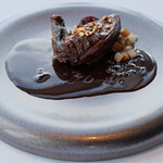 アジュール フォーティーファイブ - ランチコース 19800円 のフランス ヴァンデ産小鳩