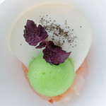 アジュール フォーティーファイブ - ランチコース 19800円 のボタン海老 林檎シャーベット 西洋わさびムース