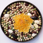 アジュール フォーティーファイブ - ランチコース 19800円 のミモレットチーズとコンテチーズのグジェール